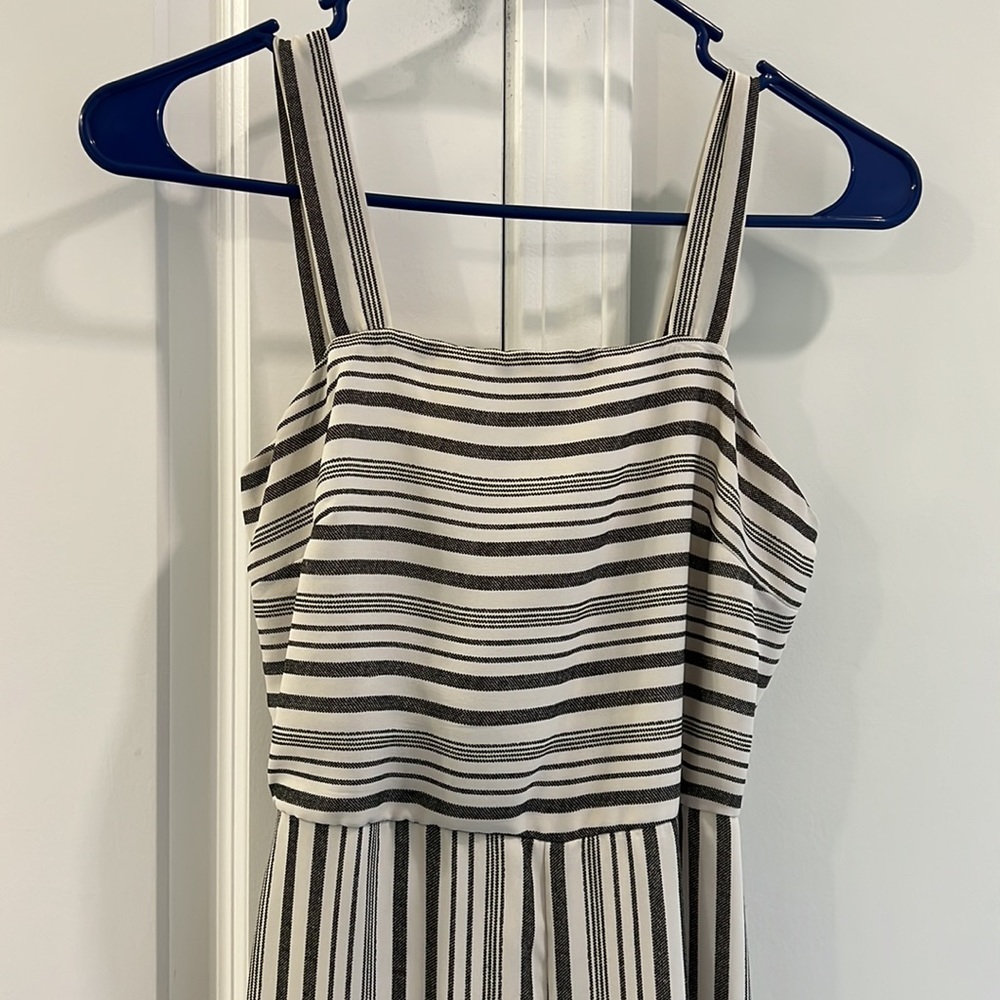 Jumpsuit - Picture 2 of 7